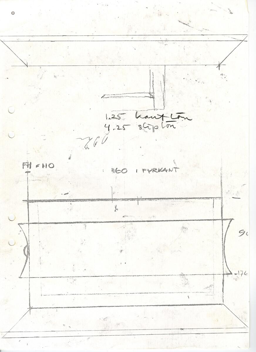 Materialet innehåller skisser till vaser, kannor, servisglas, snäckor, ishinkar, gravyrer m.m. . Det ingår även handlingar och korrespondens angående produkter och utbyte av ideér med olika uppdragsgivare och företag.