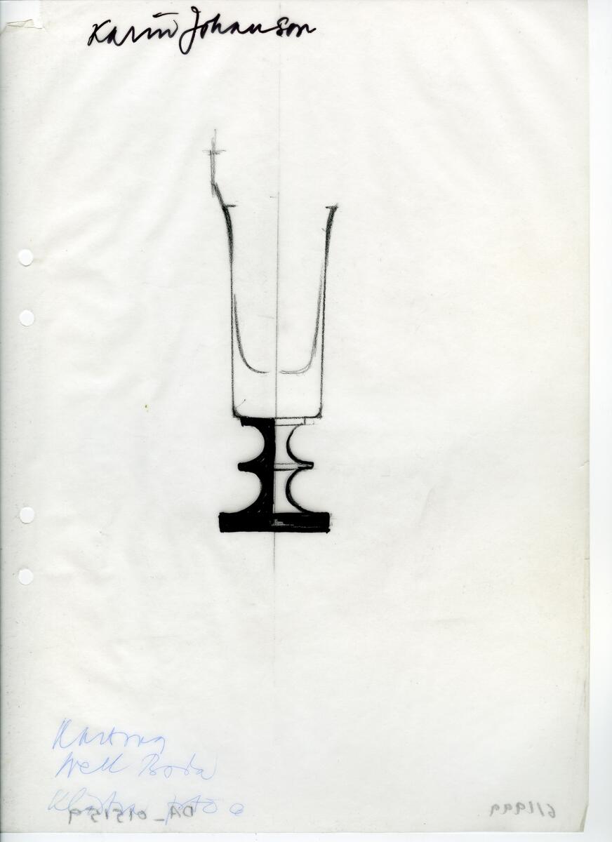 Materialet innehåller skisser till vaser, kannor, servisglas, snäckor, ishinkar, gravyrer m.m. . Det ingår även handlingar och korrespondens angående produkter och utbyte av ideér med olika uppdragsgivare och företag.