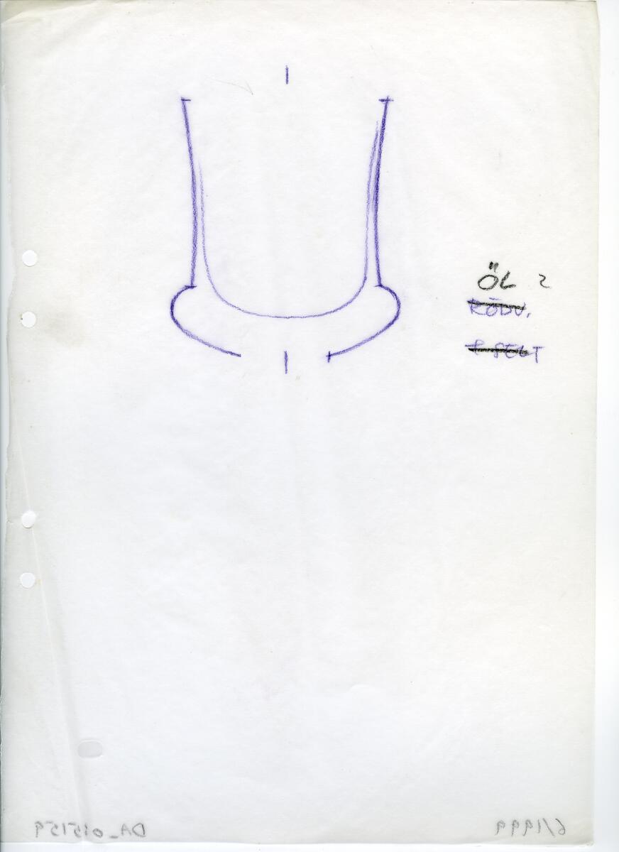 Materialet innehåller skisser till vaser, kannor, servisglas, snäckor, ishinkar, gravyrer m.m. . Det ingår även handlingar och korrespondens angående produkter och utbyte av ideér med olika uppdragsgivare och företag.