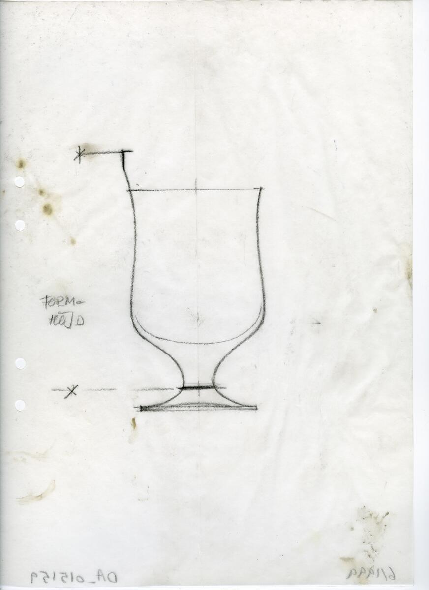 Materialet innehåller skisser till vaser, kannor, servisglas, snäckor, ishinkar, gravyrer m.m. . Det ingår även handlingar och korrespondens angående produkter och utbyte av ideér med olika uppdragsgivare och företag.