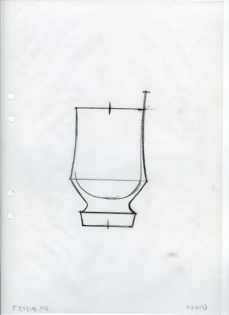 Materialet innehåller skisser till vaser, kannor, servisglas, snäckor, ishinkar, gravyrer m.m. . Det ingår även handlingar och korrespondens angående produkter och utbyte av ideér med olika uppdragsgivare och företag.