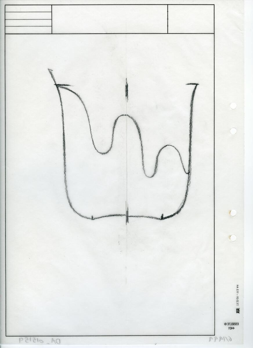 Materialet innehåller skisser till vaser, kannor, servisglas, snäckor, ishinkar, gravyrer m.m. . Det ingår även handlingar och korrespondens angående produkter och utbyte av ideér med olika uppdragsgivare och företag.