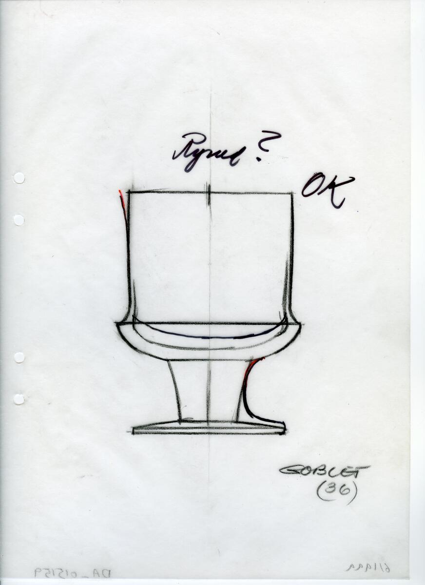 Materialet innehåller skisser till vaser, kannor, servisglas, snäckor, ishinkar, gravyrer m.m. . Det ingår även handlingar och korrespondens angående produkter och utbyte av ideér med olika uppdragsgivare och företag.