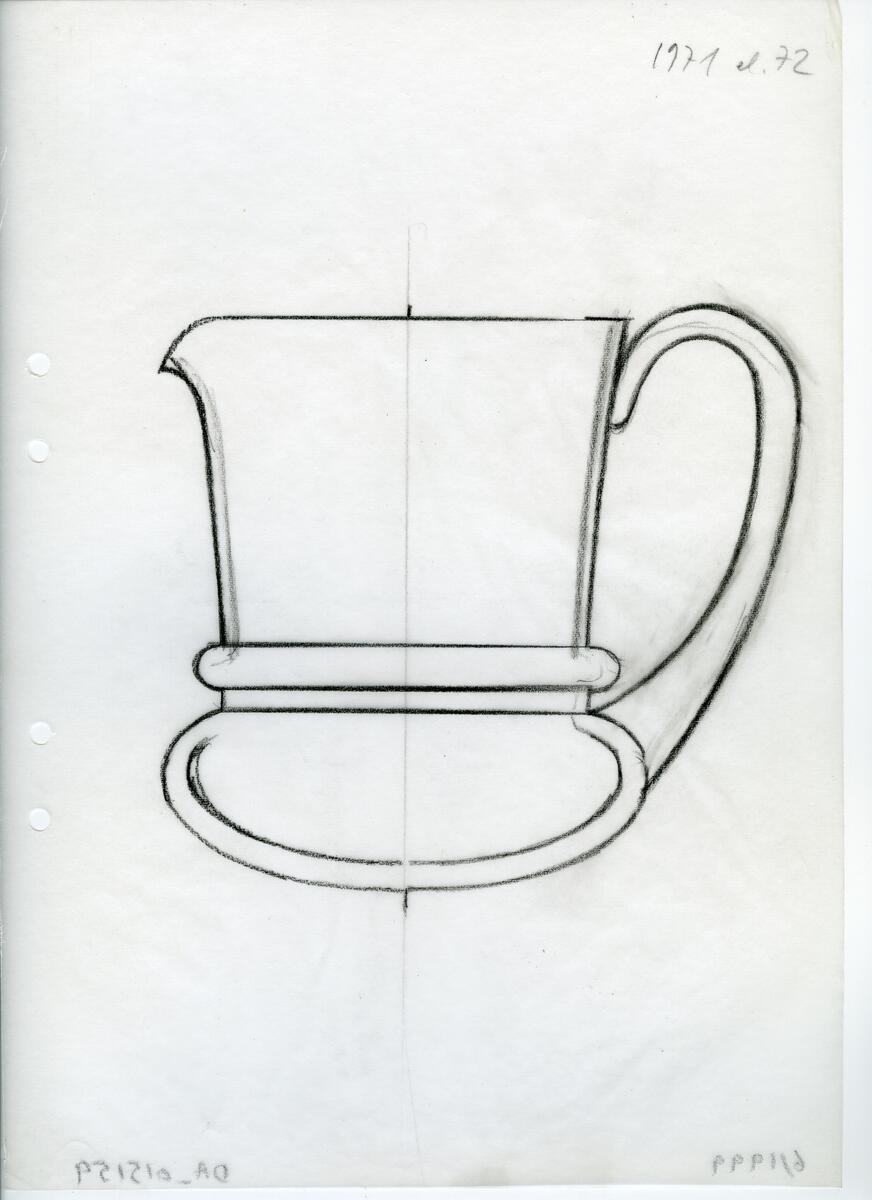 Materialet innehåller skisser till vaser, kannor, servisglas, snäckor, ishinkar, gravyrer m.m. . Det ingår även handlingar och korrespondens angående produkter och utbyte av ideér med olika uppdragsgivare och företag.