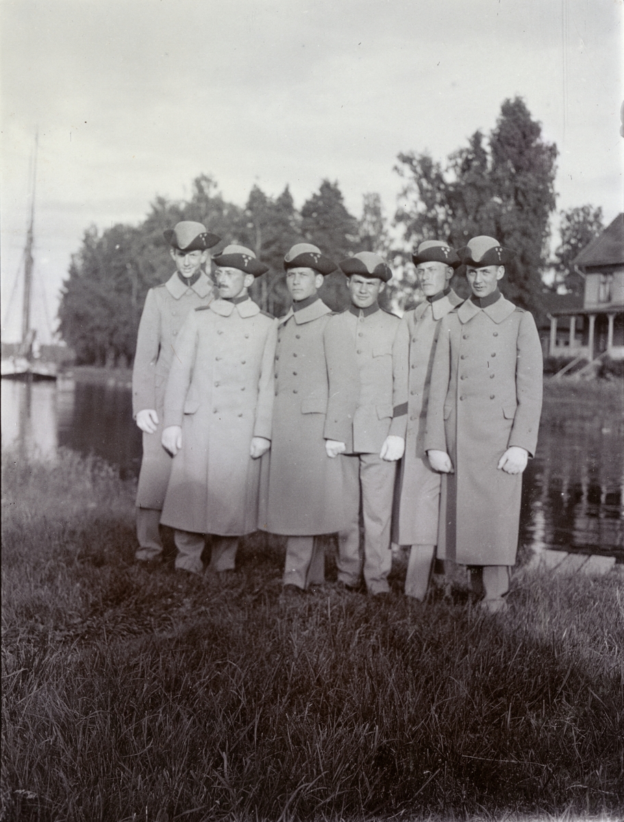 Text i fotoalbum: "Första luckan ute".
