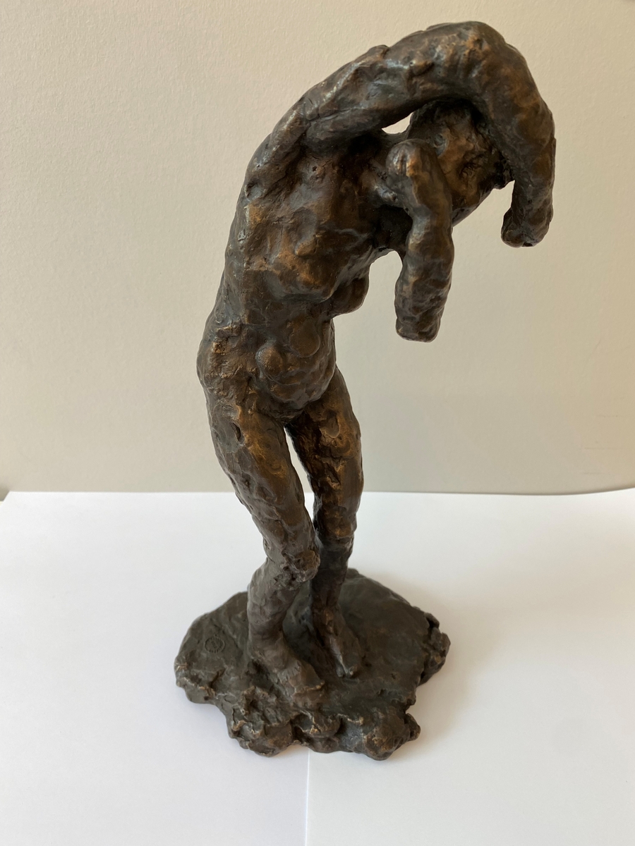 Det voksne barnet II [Skulptur]