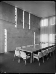 MODELL OCH SAMMNTRÄDES?, RADIOHUSET