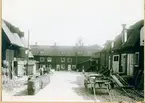 Västerås, Centrum.
Gårdsinteriör av Bomanska gården, Stora gatan 27. 1926.