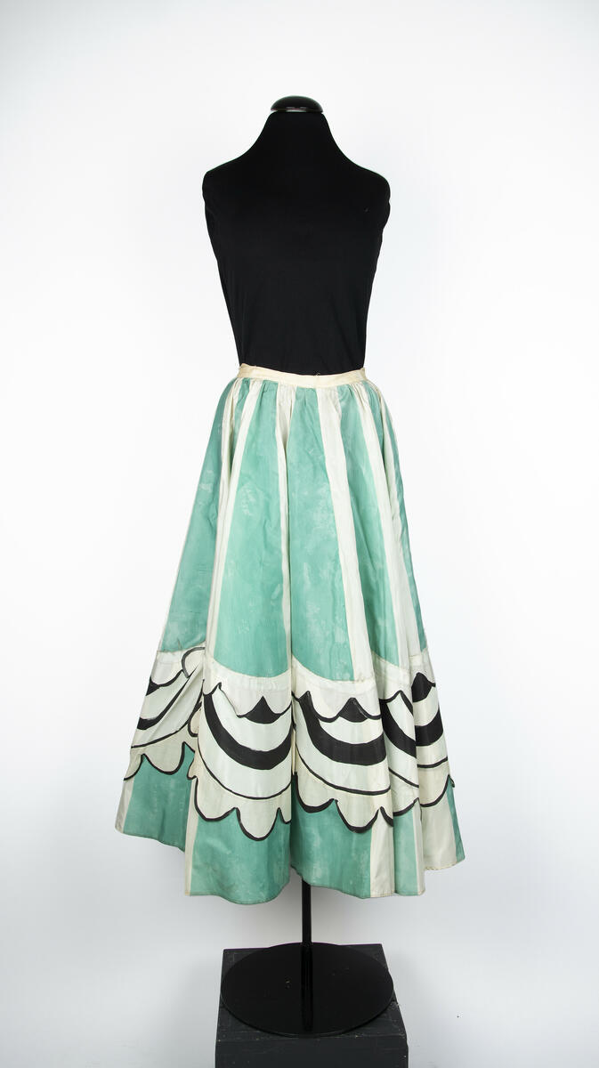 Kjol använd i uppsättningen "Den trekantiga hatten".