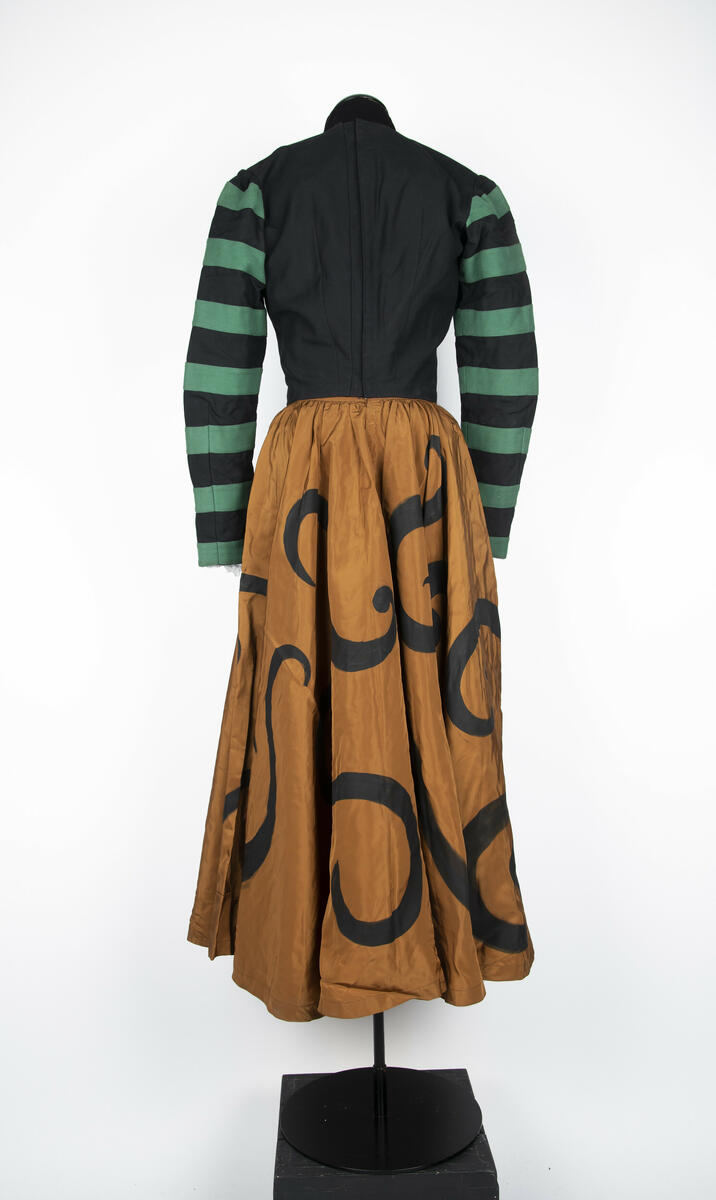 Kjol använd i uppsättningen "Den trekantiga hatten".