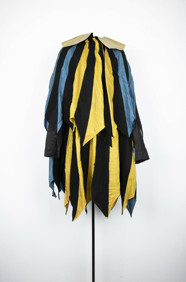 Rock med pellerin använd i uppsättningen "Den trekantiga hatten".