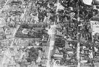 Flygfotografi av Linköping från norr, 1920-tal. St Larskyrkan i mitten.