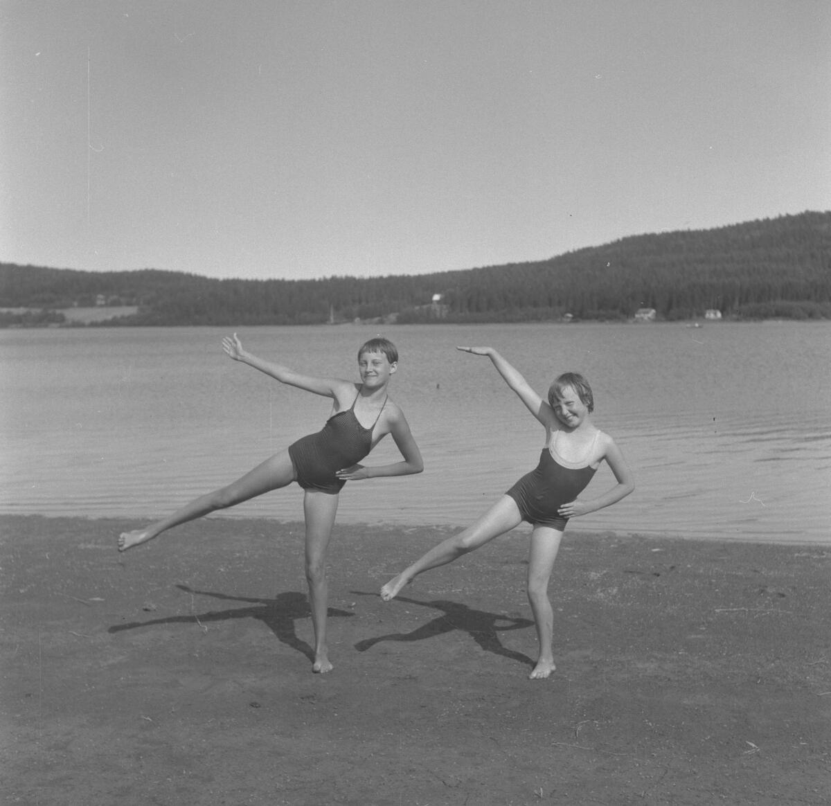 Lesjön. Barbro Jonsson och Ulla-Marie Hedberg