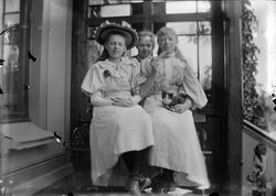 På glassverandaen i Gyldenløves gate 43.