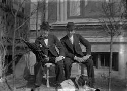 I hagen, Gyldenløves gate 43.