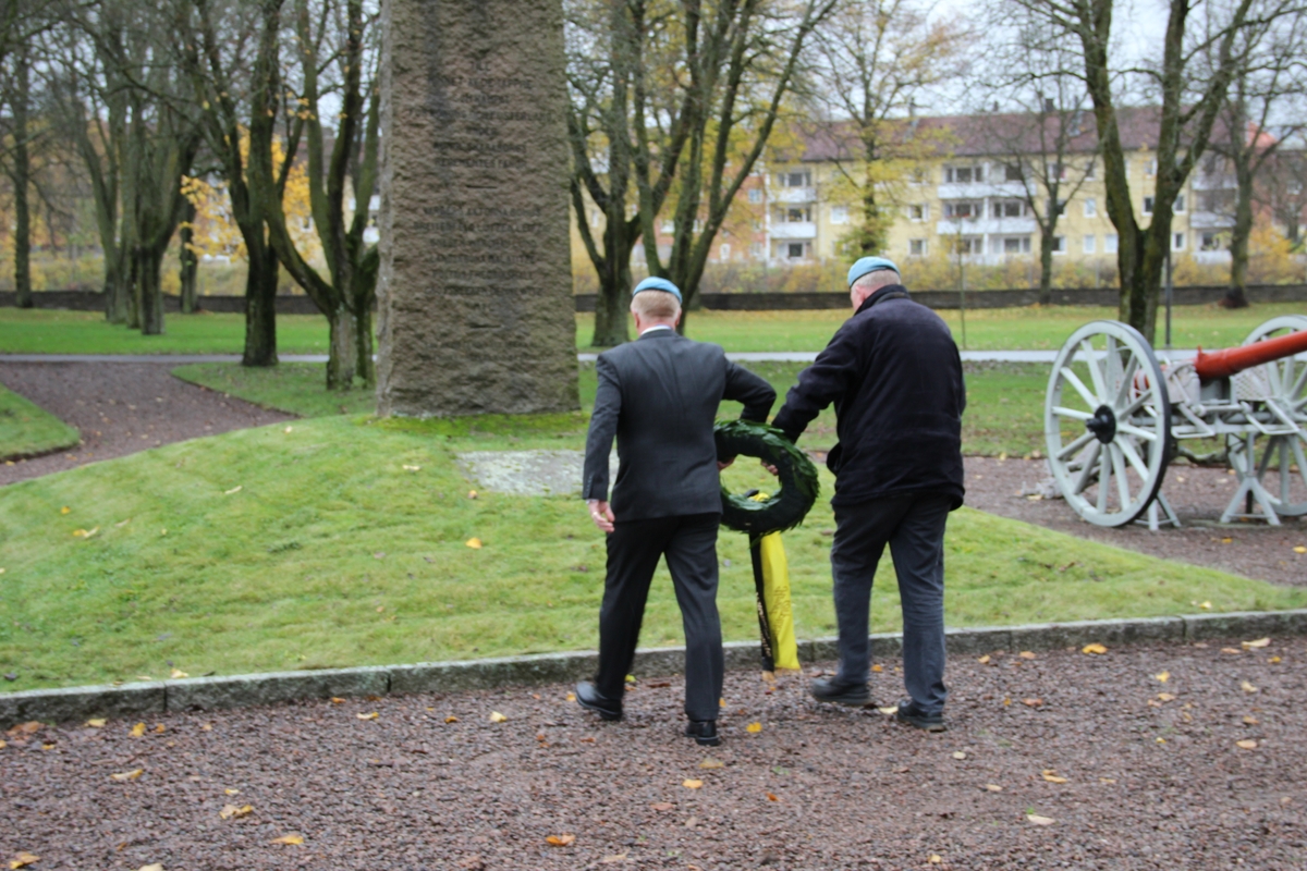 Skaraborgs regemente högtidlighåller FN-dagen i regementsparken 2014-10-24.