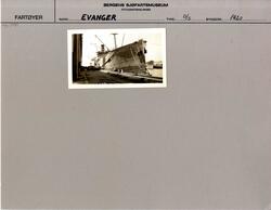 DS EVANGER (bygget 1920) til kais i ukjent havn.