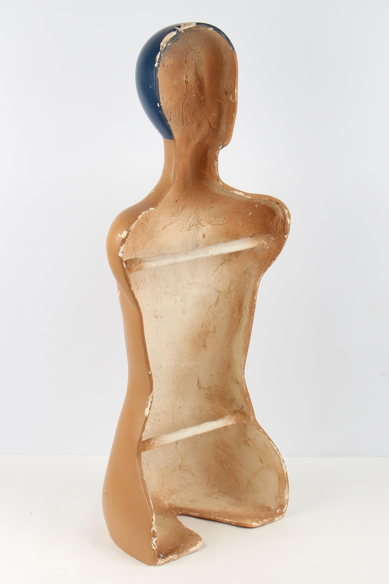 Utstillingsdukke til badedrakt.