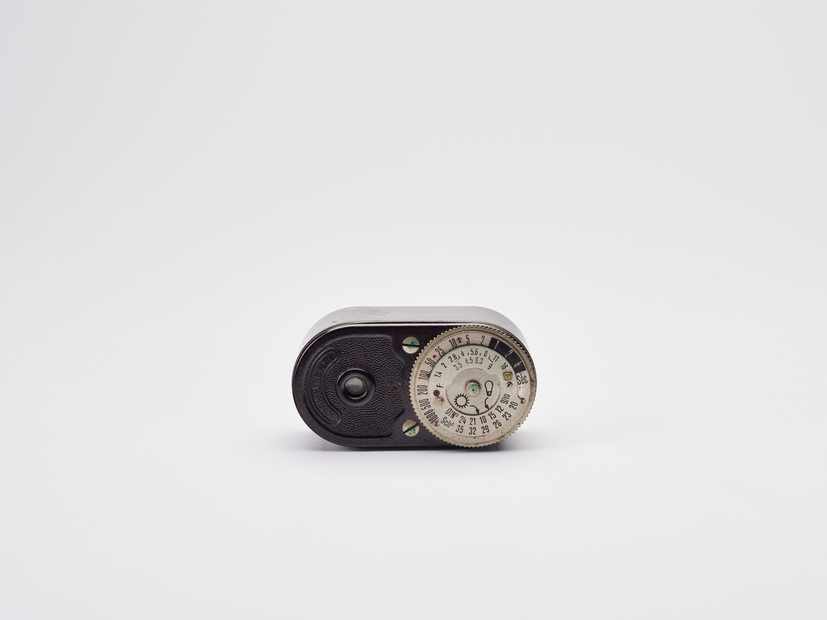 Helios er en lysmåler, produsert av Zeiss Ikon ca. 1936.