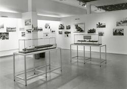 Utställningen "Flodfarare". Överblick av utställningeinteriö