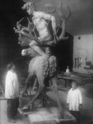 Dyre Vaa med utkast av Peer Gynt.