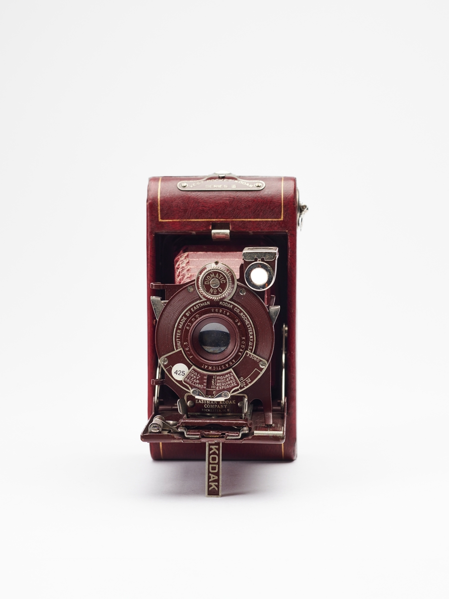 Vest Pocket Kodak Series III  er et foldekamera for 127 film, produsert av Eastman Kodak Co. fra 1926 til 1933.