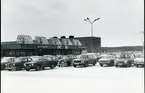 Västerås, Stenby.
Obs stormarknad med parkeringen. 1979.