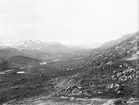 Fotografi från Nordkalotten. Vy över bergslandskap.