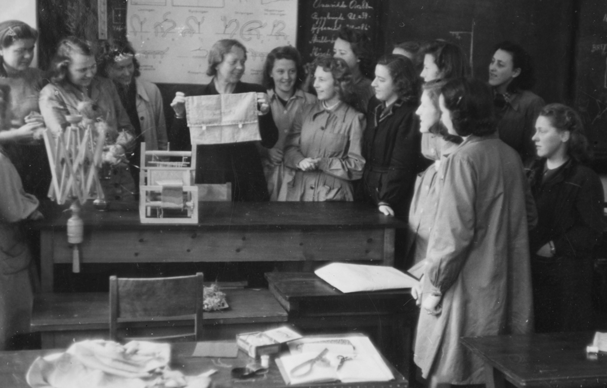 Frå undervisning på Oslo lærerskole på 1950-talet.