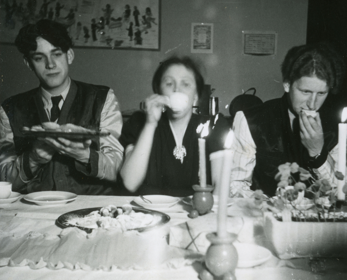 Serie med bilde frå ei eller fleire reiser med lærarskulestudentar på 1950-talet.