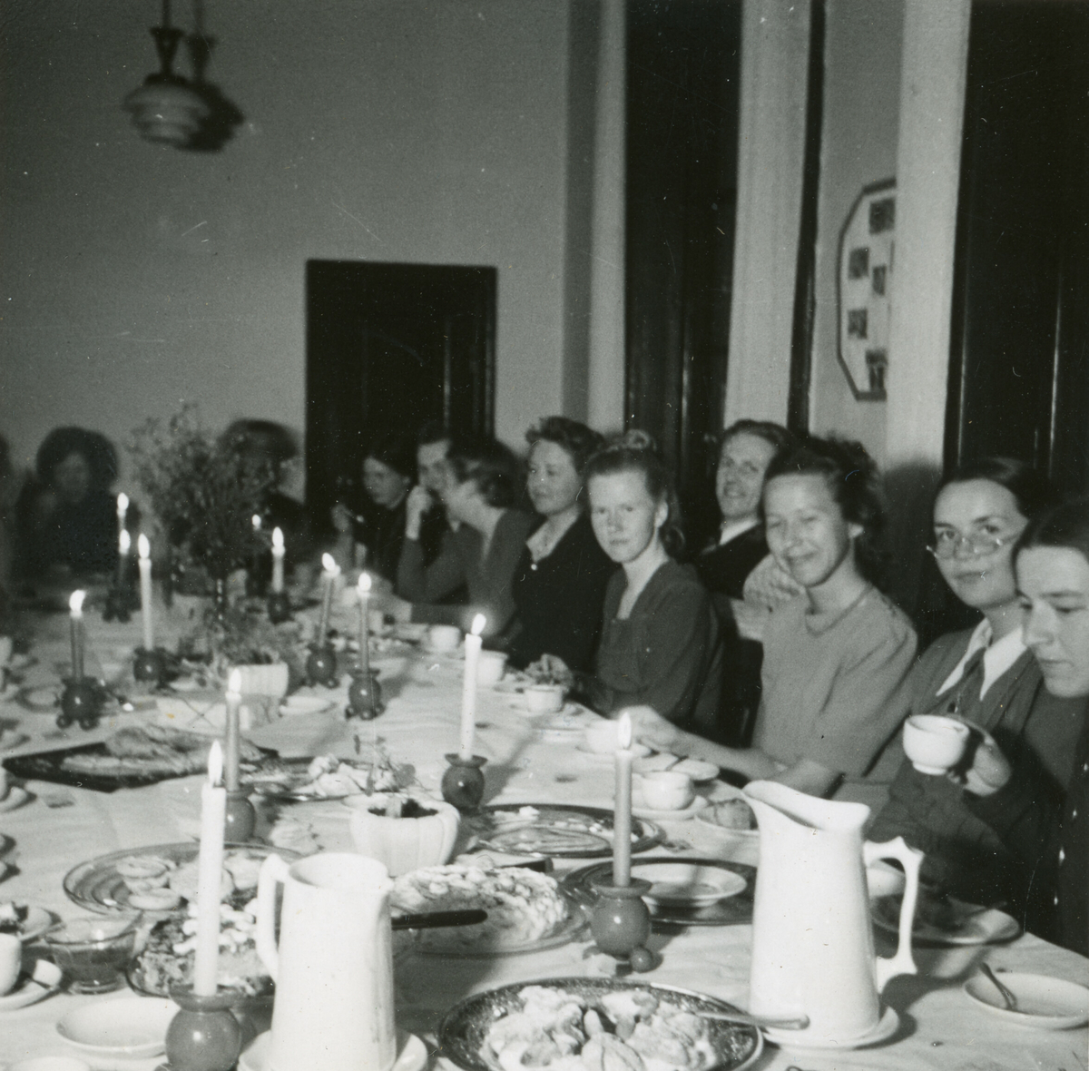 Serie med bilde frå ei eller fleire reiser med lærarskulestudentar på 1950-talet.