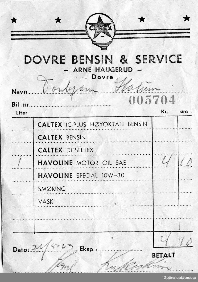 Kvitteringer for olje og bensin fra Dovre Bensin & Service (Caltex) på Dovre fra 1967.