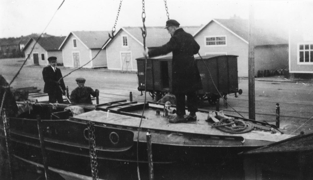 WIKING X i Luleå hamn.