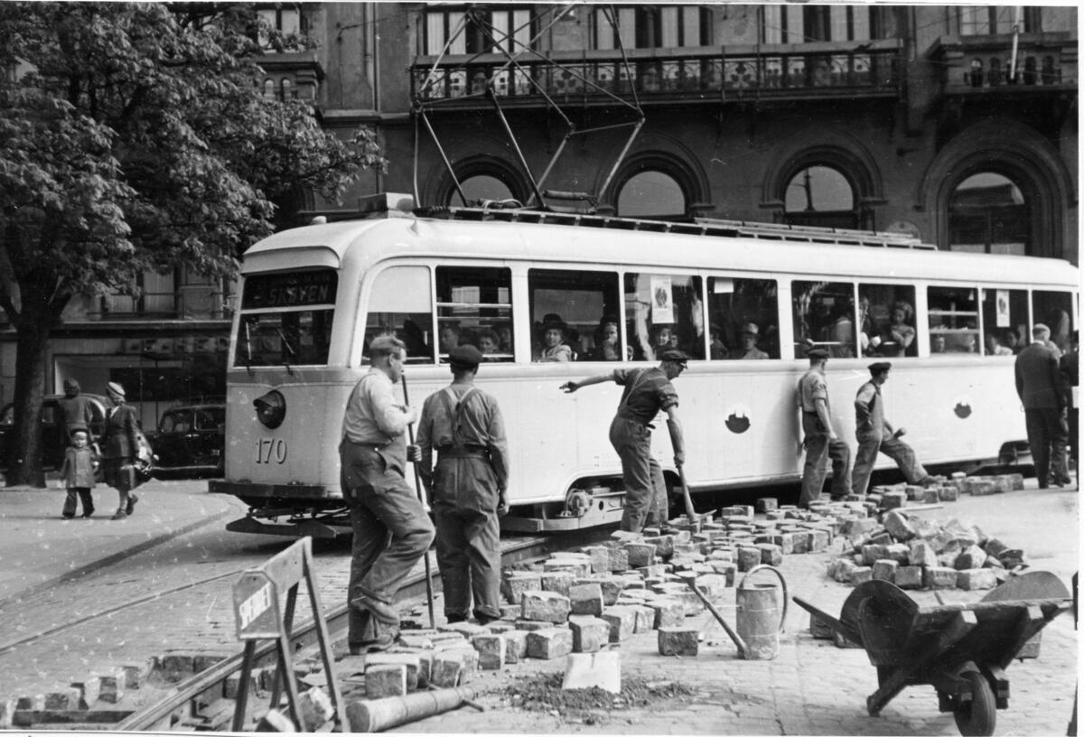 Oslo Sporveier, E1 170 linje 3. Wessels plass. Athenæum.