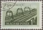 Frimärke ur Gösta Bodmans filatelistiska motivsamling, påbörjad 1950. Frimärke från Ungern, 1952. Motiv av Elektrifierad Bangård 