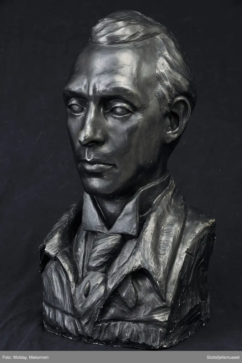 Byste av Harald Saloman