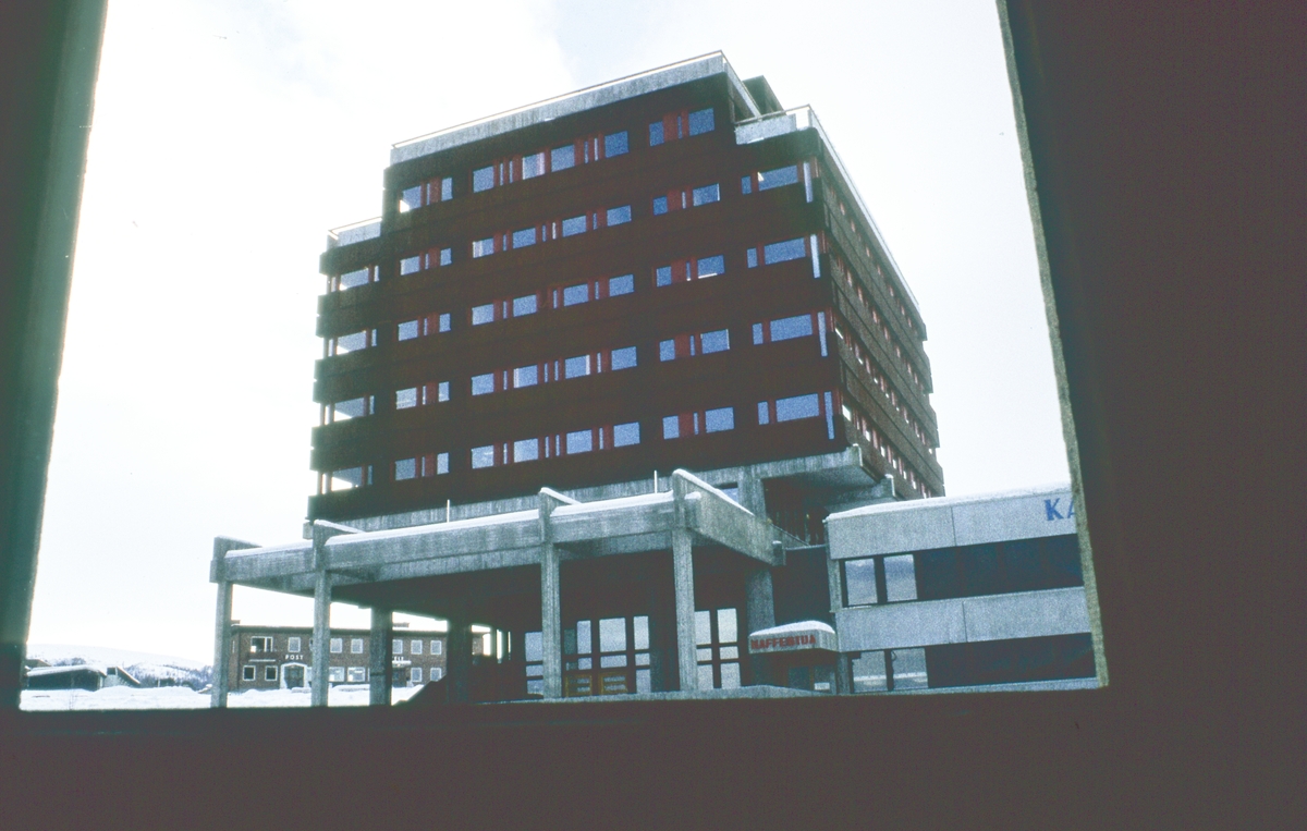 Rådhuset sett fra sorenskrivergården