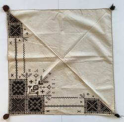 Halskläde i svartstick - tupphalskläde