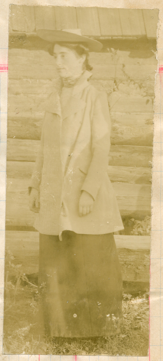 Portrettfoto av Valentine Rostin.
