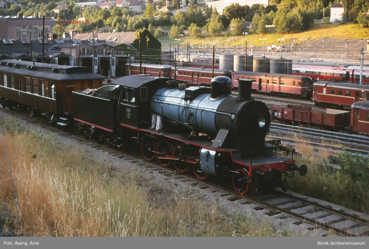 Damplokomotiv type 24b 236 i Lodalen i Oslo
