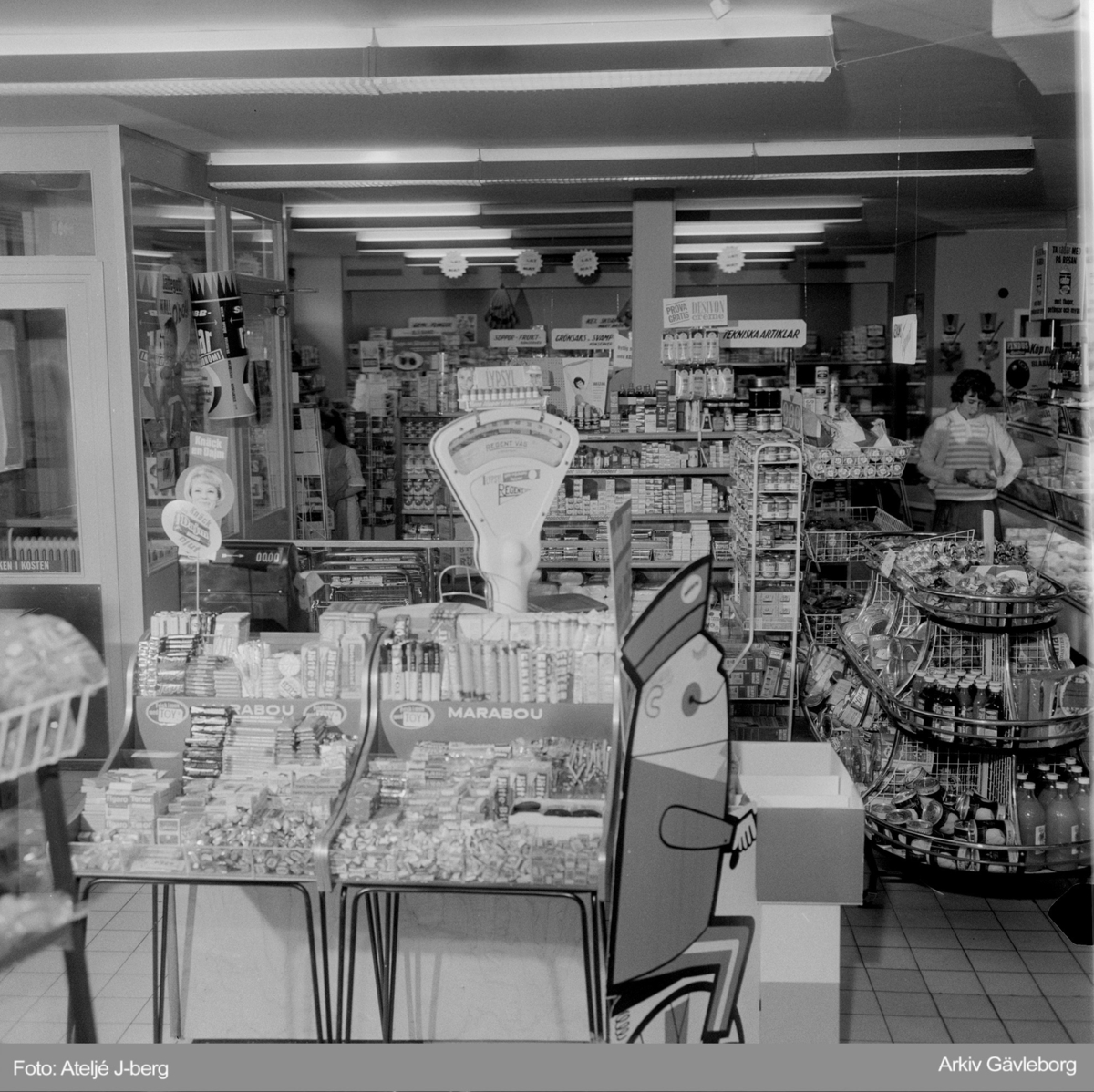 Å-Jis livsmedel 1961. Hillmansgatan 24, Gävle.