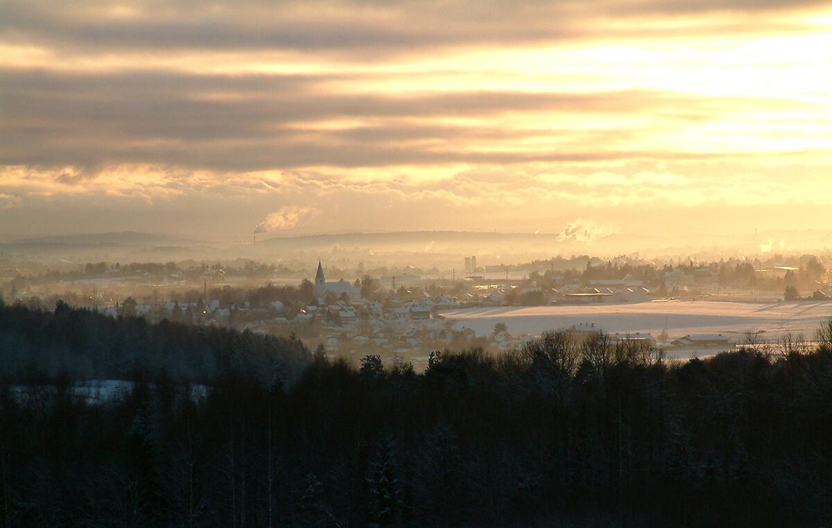 Utsikt mot Visterflo og Rolvsøy. View over Visterflo and Rolvsøy.