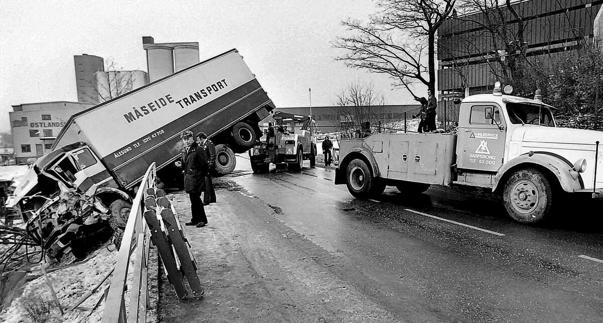 Fotoblikk, dramatisk utforkjøring ved Spikær`n Glomma 1978