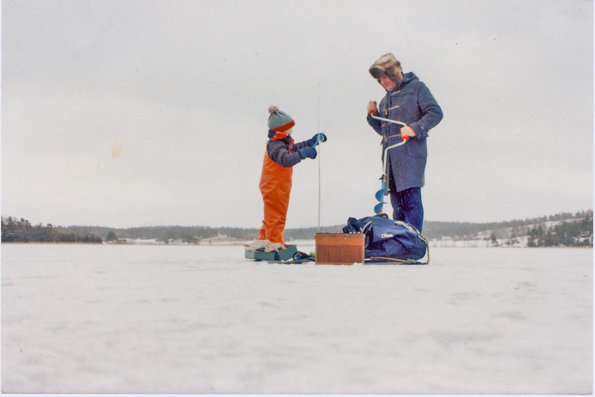 Isfiske på Tunevannet