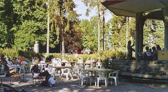 Konsert i musikkpaviljongen i Kulås
