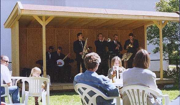 Konsert i hagen til Glenghuset