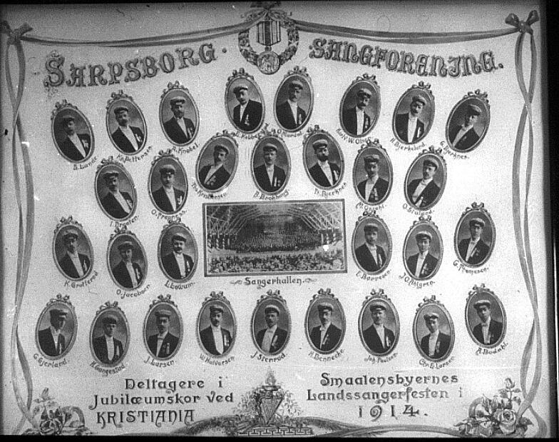 Deltagere fra Sarpsborg sangforening til landsangerfesten i Kristiania, i 1914