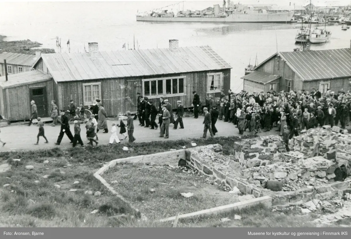 Gjenreisning. Besøk av Kong Haakon VII. 09. juli 1946.