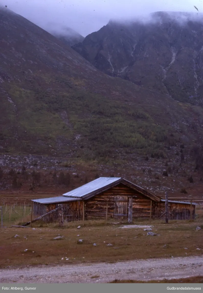 Lom 1975
Sterringje, Finndalen