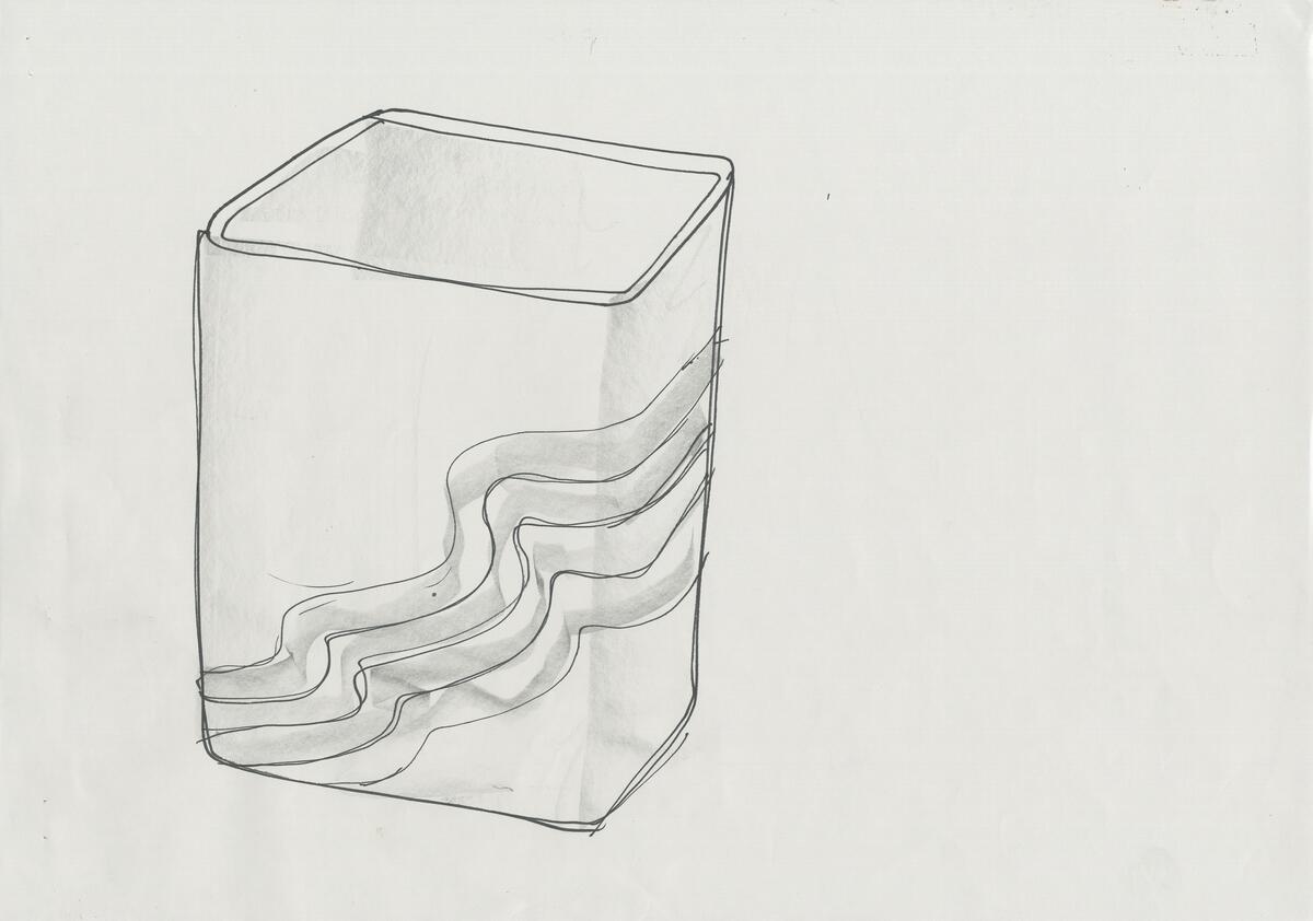 Skisser till ett antal skålar  runda, cylindriska, fyrkantiga, med olika typer av dekor i form av ovaler, kryss, fläckar m m. Noteringar.